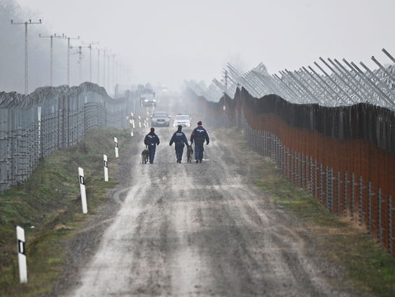 Grens Bereikt: 'De manier waarop de EU met vluchtelingen omgaat is onhoudbaar’