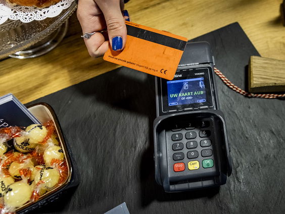 Hoeveel fooi 'moet' je geven in een restaurant?