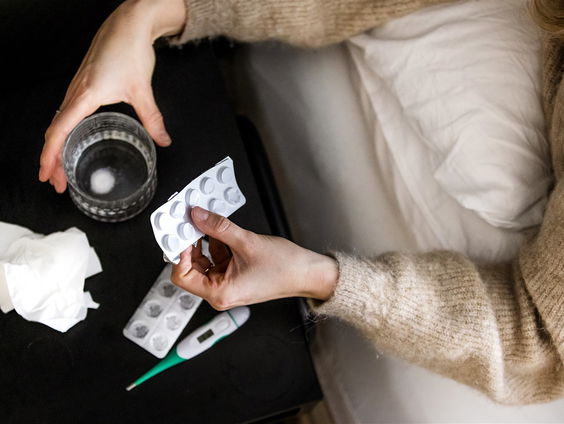 Dokter roept op huis-, tuin- en keukenmiddeltjes te delen die helpen bij gezondheidskwalen