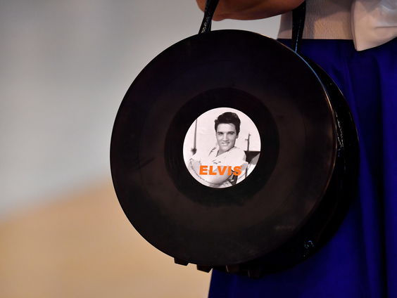 Deze dominee heeft Elvis Presley-kerkdiensten