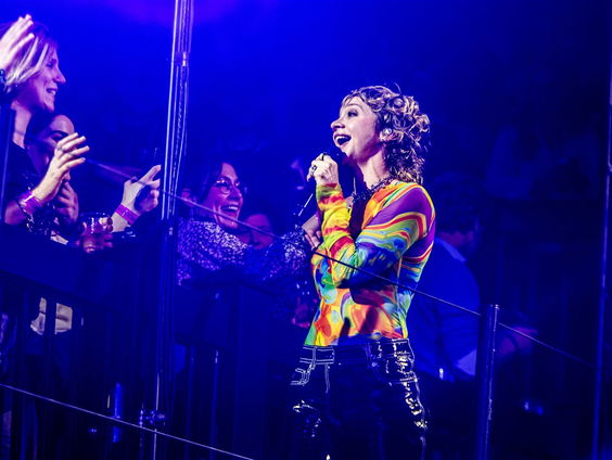 Jacqueline Govaert heeft genoeg te vieren!