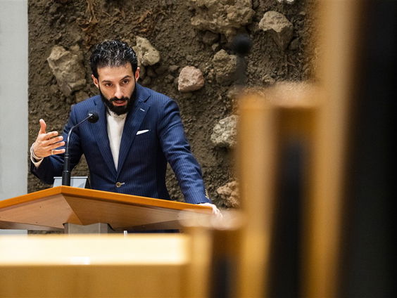 VVD'er Ulysse Ellian is op termijn voor stoppen met adoptie