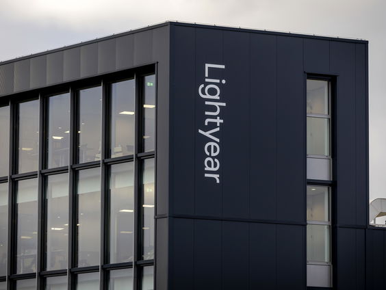 Nieuwe doorbraak: zonneceltechniek van Lightyear werkt