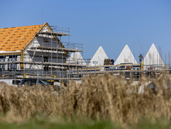 Huisvriend Simon van Teutem over het legaliseren van wonen in vakantiehuizen