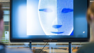 Lage lonen, heftige beelden: AI zorgt voor nieuwe vormen van uitbuiting