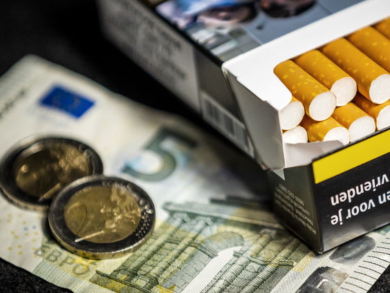 Schieten tabaksaccijnzen hun doel voorbij?