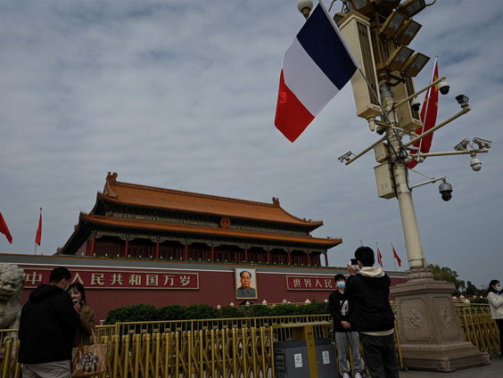 Van Beijing naar Parijs: Eva Rammeloo over de vrijheid en onvrijheid van het correspondentschap