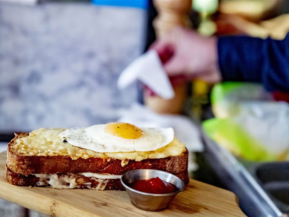 Stand.nl: De horeca is te duur geworden