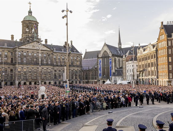 Stand.nl: De Nationale Dodenherdenking moet vrij toegankelijk zijn