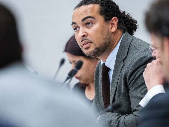 In 2026 komen er 6 nieuwe islamitische middelbare scholen: is dat een goede of zorgelijke ontwikkeling?