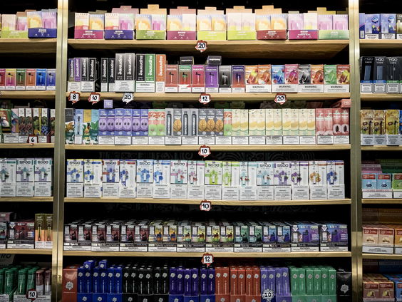 Hoe kan het dat niet duidelijk is wat de uitstoot van vapes is?