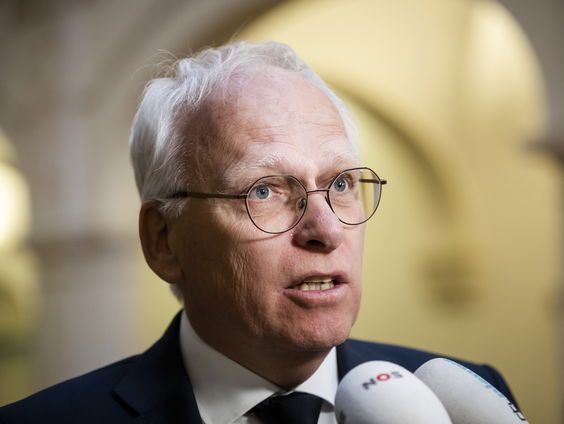 Landbouwminister Adema komt toch met mestplannen naar buiten