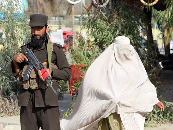 Inperking bewegingsvrijheid Afghaanse vrouwen