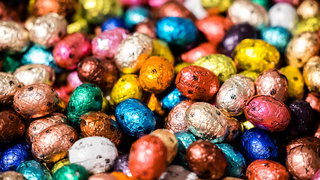 Hoe worden paaseitjes gemaakt?