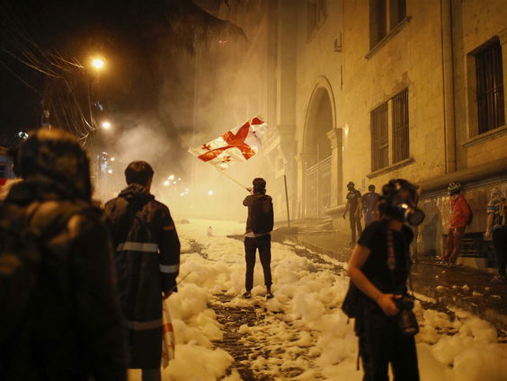 Steeds feller verzet in Georgië