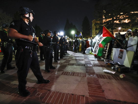 Hard optreden bij pro-Palestina demonstranten op Amerikaanse campussen