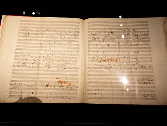 Bekendste stuk van Beethoven ging vandaag in première: "Europapa van 200 jaar geleden"