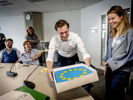 Hoe is het om als jonge Europarlementariƫr te beginnen aan je termijn?