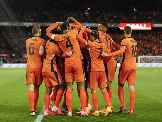 Stand.nl: 'Ook zonder Frenkie de Jong kan Oranje kampioen worden'