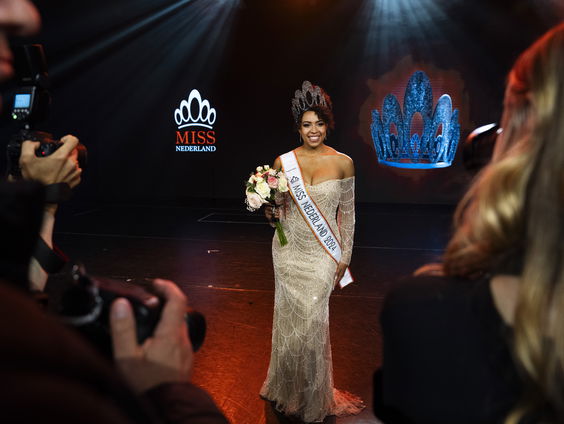 Amber Rustenberg is Miss Nederland: ''Ik besef het nog niet helemaal''