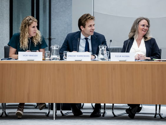 Defensie en Volksgezondheid aan bod tijdens de laatste hoorzittingen