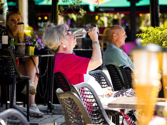 Dit is het beste moment om te terrassen volgens weervrouw Nicolien Kroon