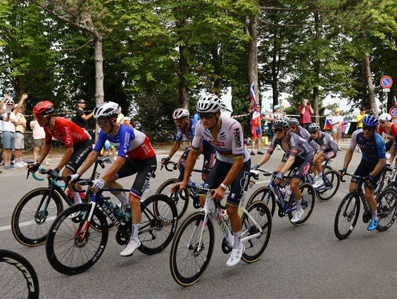 Buitenland Uitgelicht: Tour de France start in Italië