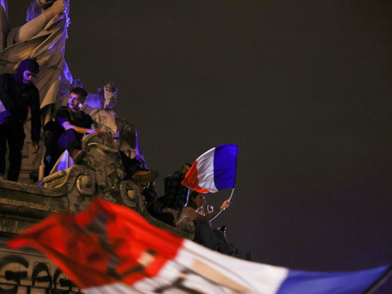 Franse verkiezingen lijken verrassend gewonnen door linkse alliantie