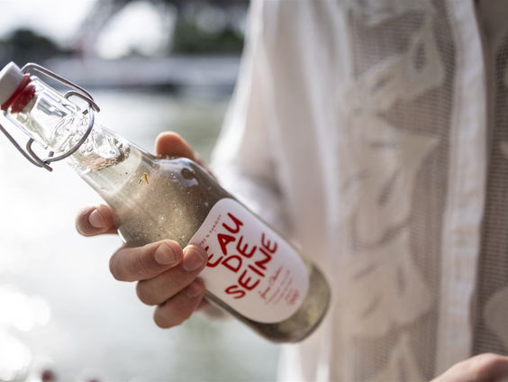 Het smerige water van de Seine