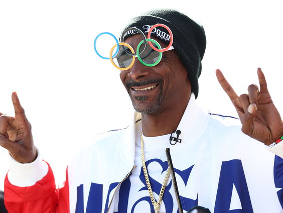 VS blikt vast vooruit op Spelen 2024 met spectaculair optreden bij slotceremonie