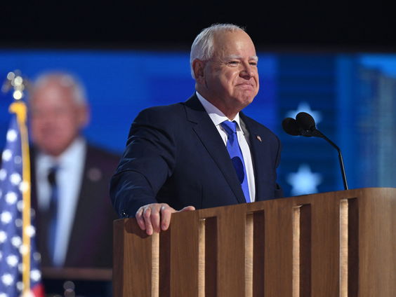 Wat viel op aan de acceptance speech van Tim Walz?