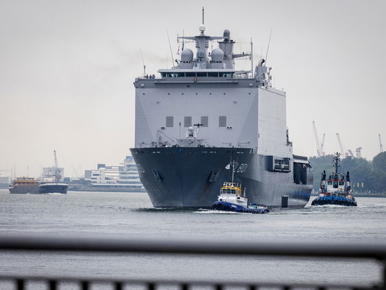 Nieuwe commandant van de Nederlandse vloot ingehuldigd