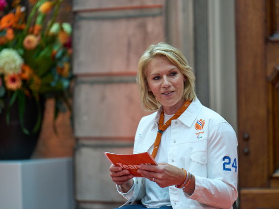 Paralympisch tenniskampioen Esther Vergeer deed mee aan Nationaal Sportdebat