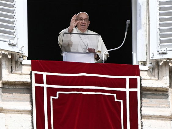 Paus bezoekt Luxemburg en België