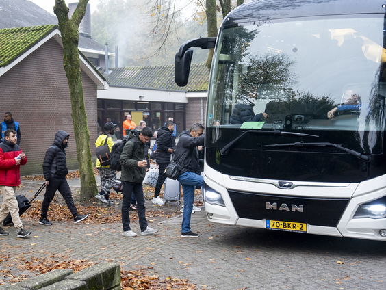 Asielzoekers zijn kwetsbaar voor mensenhandel, ziet rapporteur