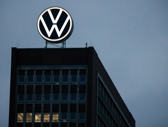 Tegenslag voor Volkswagen: minder auto's verkocht en winst loopt fors terug