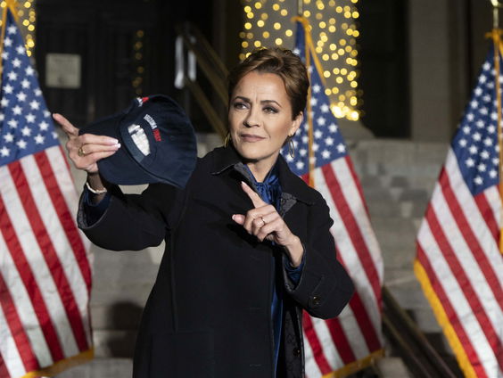 Trump kiest 'nachtmerrie van journalisten' als baas van Voice of America