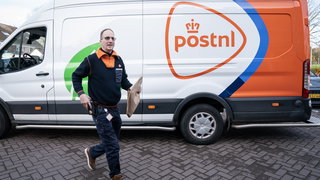 'Maak van PostNL weer een staatsbedrijf!'