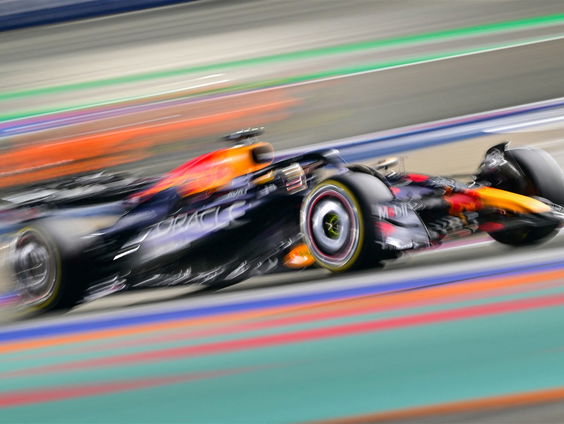 Tom Coronel: "Ik denk dat Max niet lang meer in de F1 blijft"