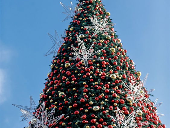 Country Roads: Christmas Country Music