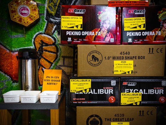 Hoe makkelijk kom je aan illegaal vuurwerk in Tsjechië