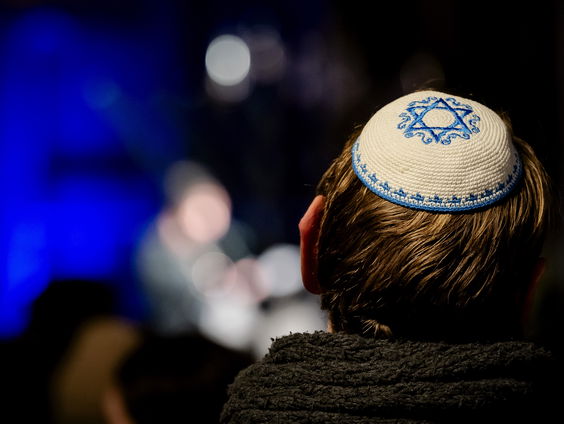 Is het terecht dat het Chanoekaconcert in het Concertgebouw is afgelast?