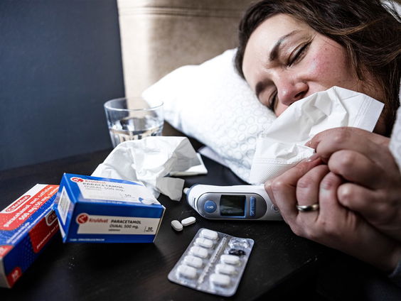 Stand.nl: Wie griep heeft moet thuisblijven