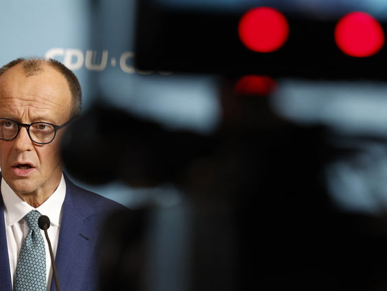 Duitse CDU is bereid om met elke partij samen te werken voor strengere asiel- en migratieregels