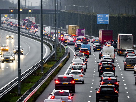 Vaker de auto thuis laten, hoe bereiken we dat?