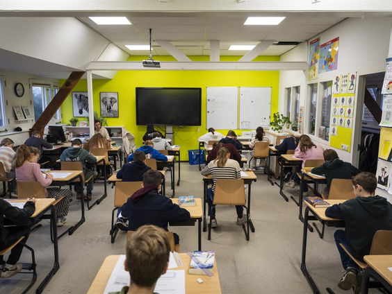 Kunstmatige intelligentie in het onderwijs: 'Nederland loopt ver achter '