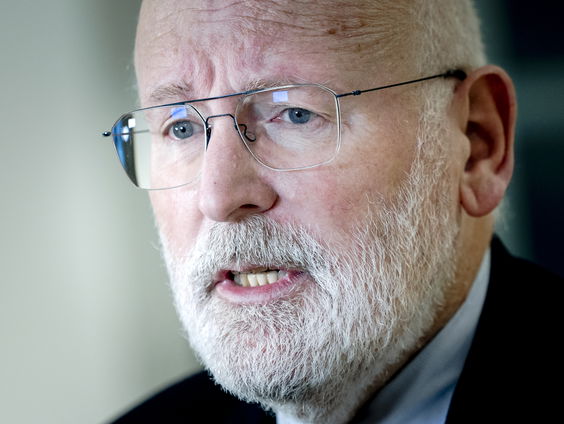 Timmermans over de vredesbesprekingen Oekraïne: 'Je moet met Russen keihard onderhandelen'