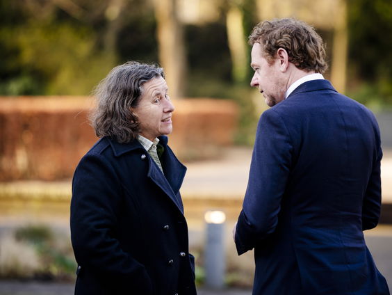 Feit of fictie: Is de vervangingsregeling voor ministers alleen bedoeld voor ziekte?