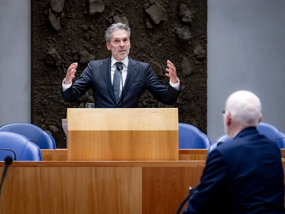 Schoof wil Oekraïne in 2026 met 3,5 miljard euro steunen, PVV nog niet mee eens