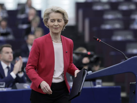 Hoe is EU-commissievoorzitter Von der Leyen de eerste honderd dagen doorgekomen?